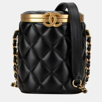 Pre-owned Chanel Black Lambskin Matelasse Coco Mark Shoulder Bag