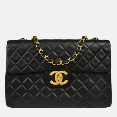 Pre-owned Chanel Black Lambskin Maxi Classic Flap Shoulder Bag