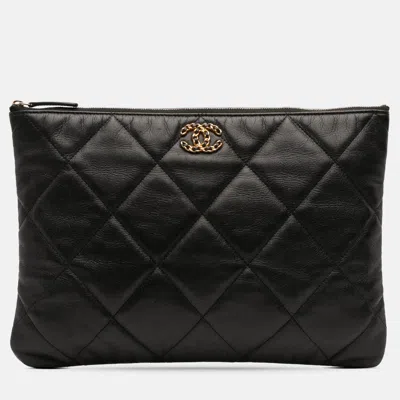 Pre-owned Chanel Black Large Goatskin 19 O Case Clutch