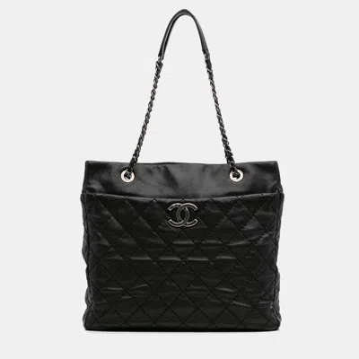 Pre-owned Chanel Black Large Quilted Calfskin Stitch It Tote