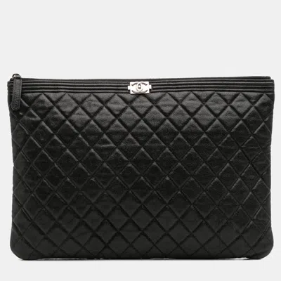 Pre-owned Chanel Black Large Quilted Caviar Boy O Case Clutch
