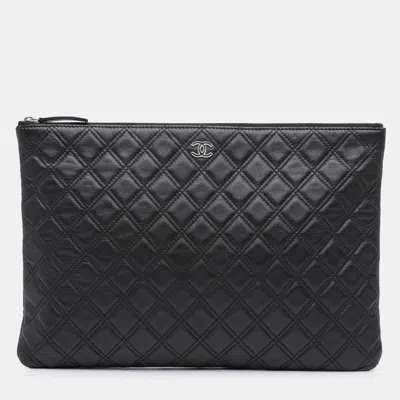 Pre-owned Chanel Black Large Quilted Lambskin Double Stitch O Case Clutch