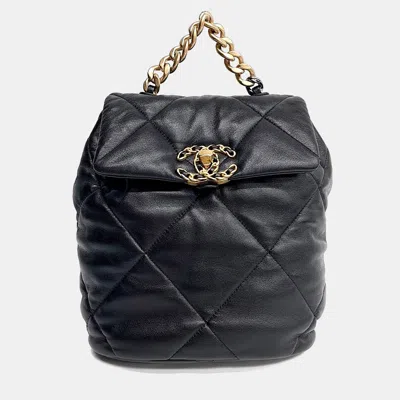Pre-owned Chanel Black Leather 19 Backpack
