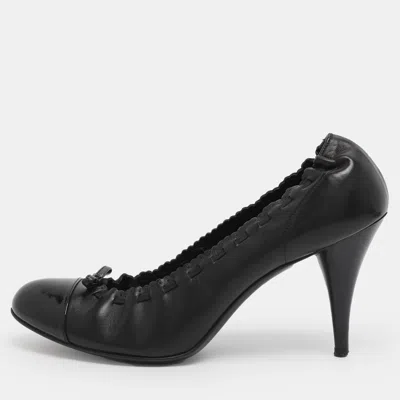 Pre-owned Chanel Black Leather Bow Pumps Size 38.5