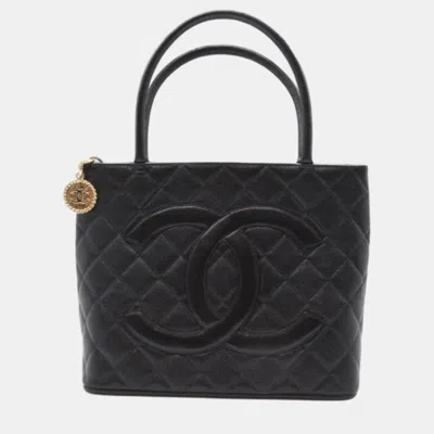 Pre-owned Chanel Black Leather Cc Caviar Medallion Tote Bag