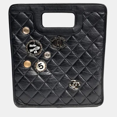 Pre-owned Chanel Black Leather Charm Small Shopping Bag