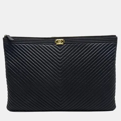 Pre-owned Chanel Black Leather Chevron Boy Large Clutch