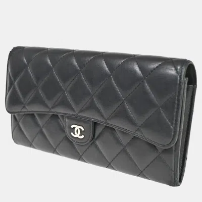 Pre-owned Chanel Black Leather Classic Flap Wallet Accessories