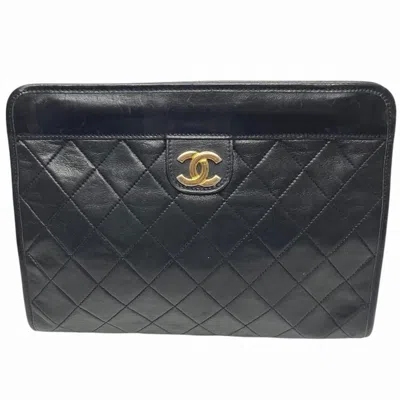Pre-owned Chanel Black Leather Clutch Bag ()