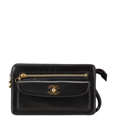 Pre-owned Chanel Black Leather Clutch Bag ()