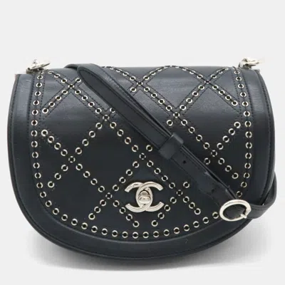 Pre-owned Chanel Coco Eyelet Mark Round Chain Shoulder Bag Pochette Half Moon Shape Leather Black