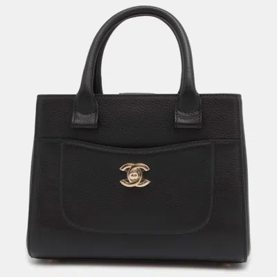 Pre-owned Chanel Black Leather Executive Tote Bag