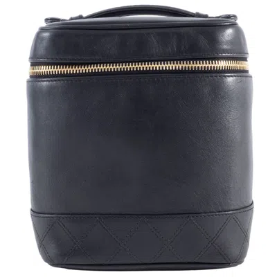 Pre-owned Chanel Black Leather Handbag Pouch Vanity Bag ()