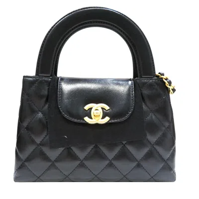 Pre-owned Chanel Black Leather Handbag Shoulder Bag ()