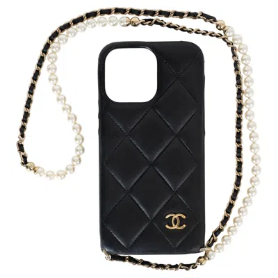 Pre-owned Chanel Black Leather Iphone 13 Pro Max Case W Pearl Strap