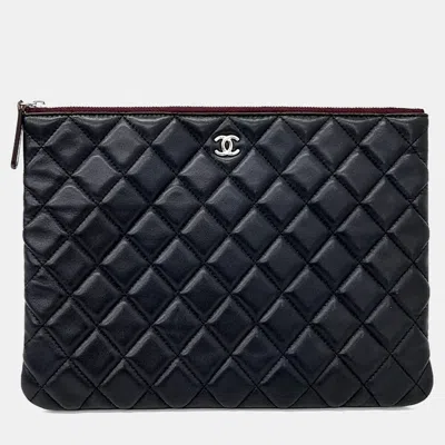 Pre-owned Chanel Black Leather Lambskin Clutch New Medium