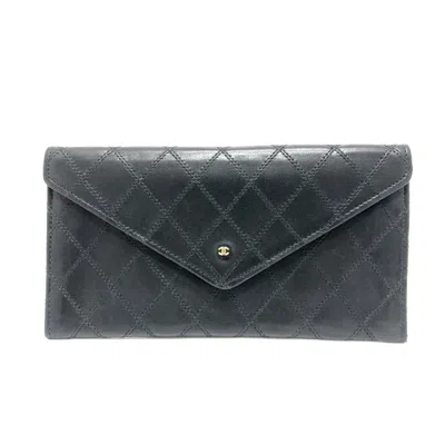 Pre-owned Chanel Black Leather Long Wallet (bi-fold) ()