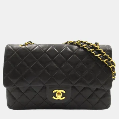 Pre-owned Chanel Black Leather Medium Classic Double Flap Bag