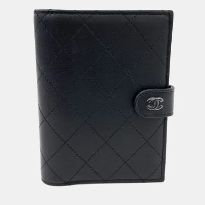 Pre-owned Chanel Black Leather Passport Wallet