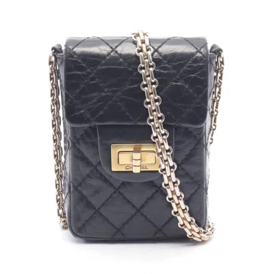 Pre-owned Chanel Black Leather Phone Wallet ()