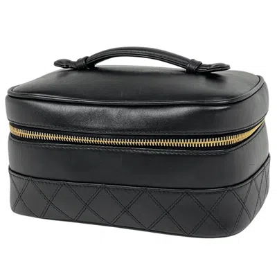 Pre-owned Chanel Black Leather Pouch Vanity Bag ()