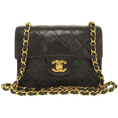 Pre-owned Chanel Black Leather Shoulder Bag ()