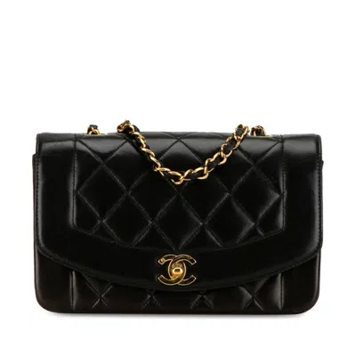 Pre-owned Chanel Black Leather Shoulder Bag ()