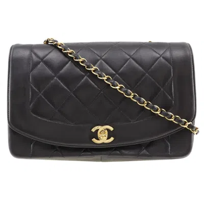 Pre-owned Chanel Black Leather Shoulder Bag ()