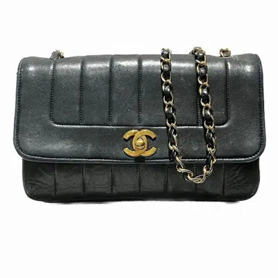 Pre-owned Chanel Black Leather Shoulder Bag ()