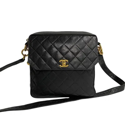 Pre-owned Chanel Black Leather Shoulder Bag ()