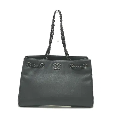 Pre-owned Chanel Black Leather Shoulder Bag ()
