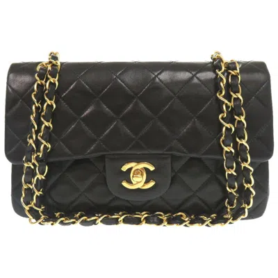 Pre-owned Chanel Black Leather Shoulder Bag ()