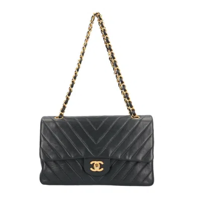 Pre-owned Chanel Black Leather Shoulder Bag ()