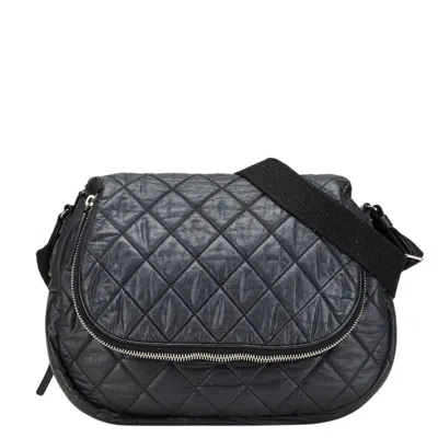 Pre-owned Chanel Black Leather Shoulder Bag ()