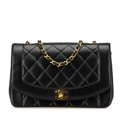 Pre-owned Chanel Black Leather Shoulder Bag ()