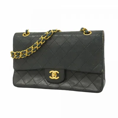 Pre-owned Chanel Black Leather Shoulder Bag ()