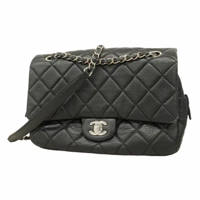 Pre-owned Chanel Black Leather Shoulder Bag ()