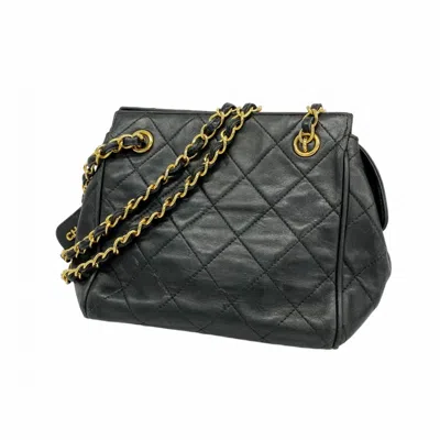 Pre-owned Chanel Black Leather Shoulder Bag ()