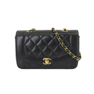 Pre-owned Chanel Black Leather Shoulder Bag ()
