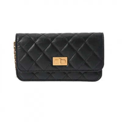 Pre-owned Chanel Black Leather Shoulder Bag ()