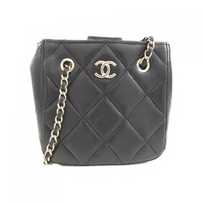 Pre-owned Chanel Black Leather Shoulder Bag ()