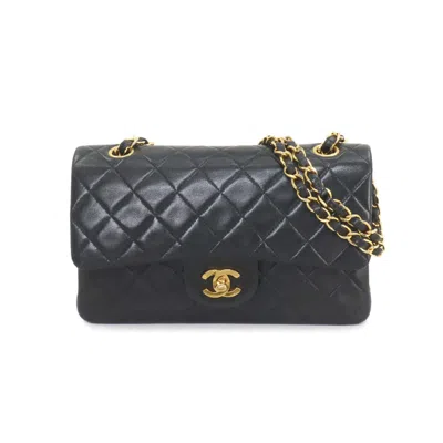 Pre-owned Chanel Black Leather Shoulder Bag ()