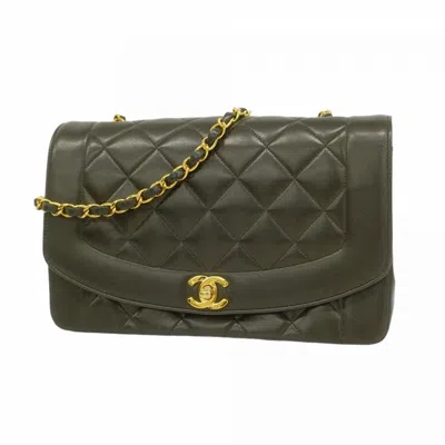 Pre-owned Chanel Black Leather Shoulder Bag ()