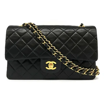 Pre-owned Chanel Black Leather Shoulder Bag ()