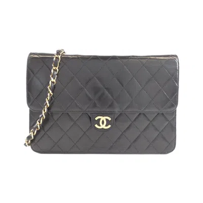 Pre-owned Chanel Black Leather Shoulder Bag ()