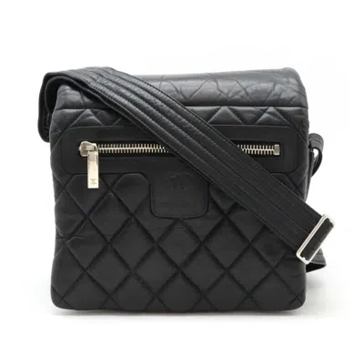 Pre-owned Chanel Black Leather Shoulder Bag ()
