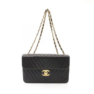 Pre-owned Chanel Black Leather Shoulder Bag ()