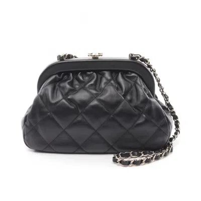 Pre-owned Chanel Black Leather Shoulder Bag ()