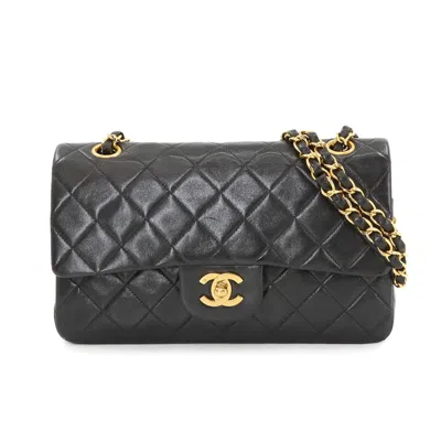 Pre-owned Chanel Black Leather Shoulder Bag ()