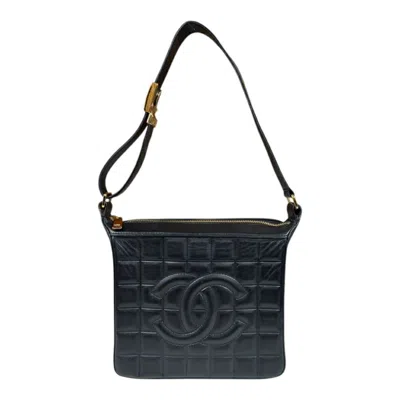 Pre-owned Chanel Black Leather Shoulder Bag ()